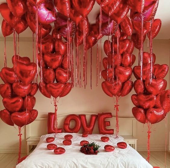 Red Heart Balloons