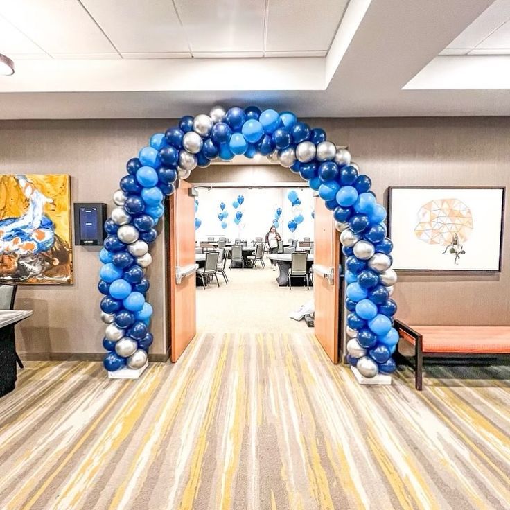 Balloons Arch