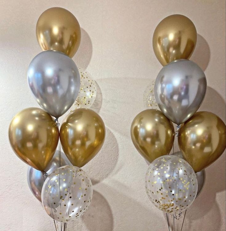 Gold and silver Balloons bouquet